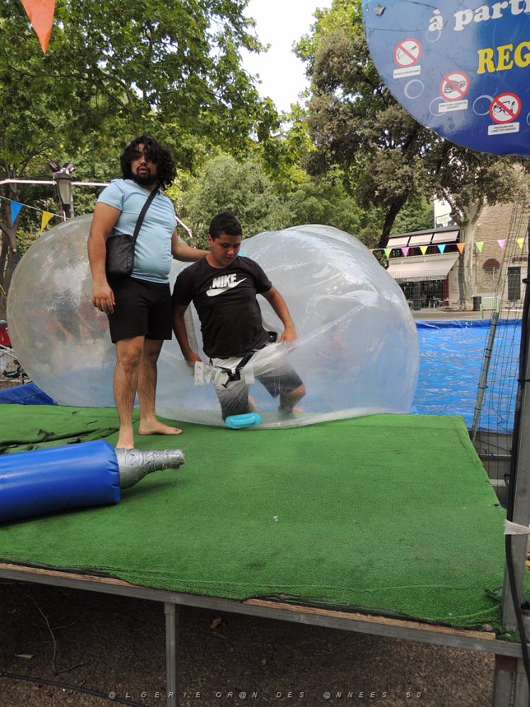 2022 07 UN AIR DE VACANCES LE 22 NIMES (51).JPG -           